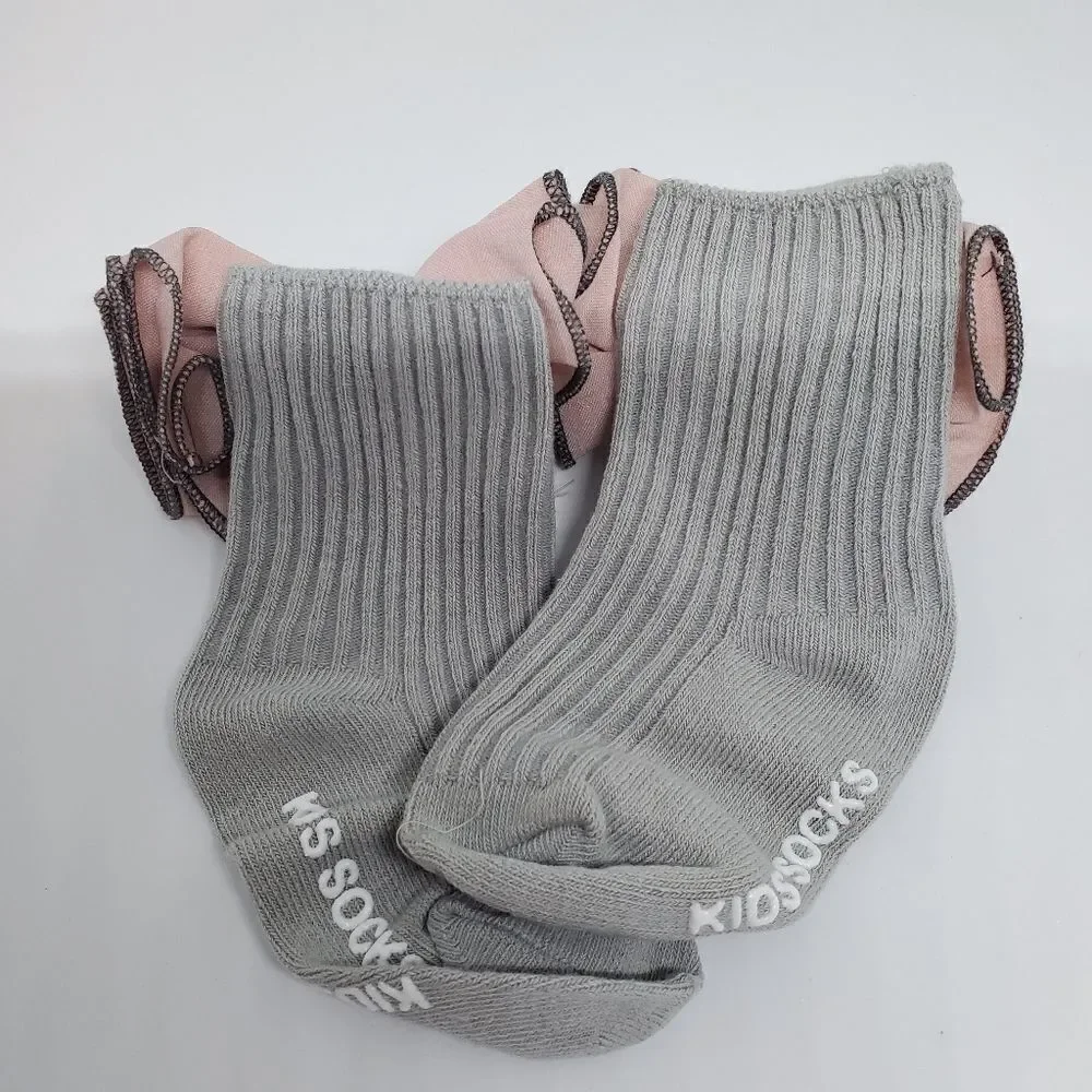 NWOT Chicbaby Gray Socks with Pink Bows